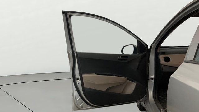 View Hyundai Grand i10 Image 30 Used Hyundai Grand i10 Image 30