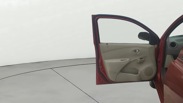 View Datsun Go Image 30 Used Datsun Go Image 30