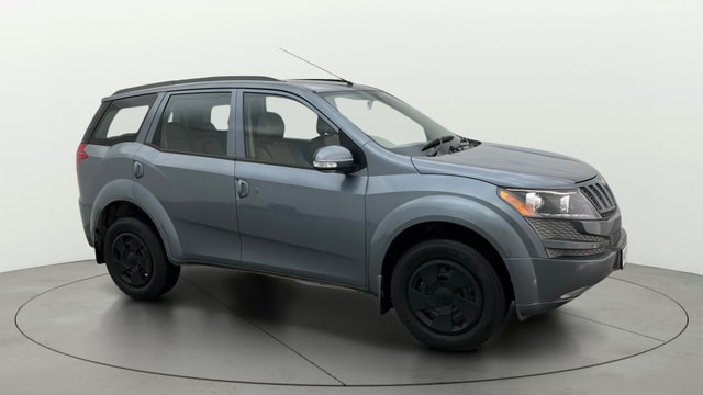 View Mahindra XUV500 Image 22 Used Mahindra XUV500 Image 22