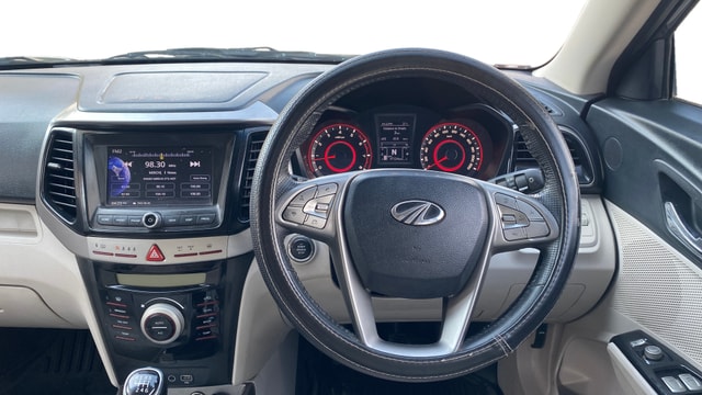 View Mahindra XUV300 Image 13 Used Mahindra XUV300 Image 13