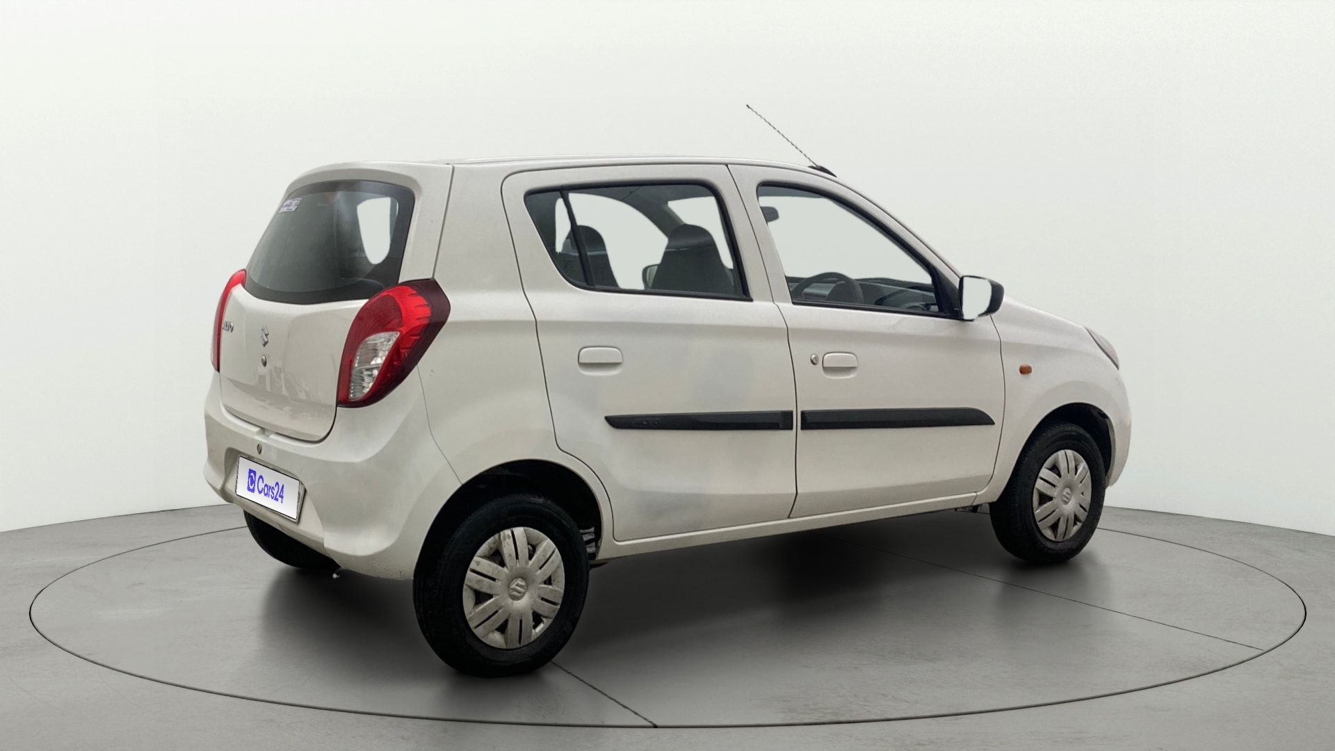 View 2022 Maruti Suzuki 1000 Base Variant Image 42 Used 2022 Maruti Suzuki 1000 Base Variant Image 42