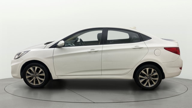 View Hyundai Fluidic Verna Image 5 Used Hyundai Fluidic Verna Image 5