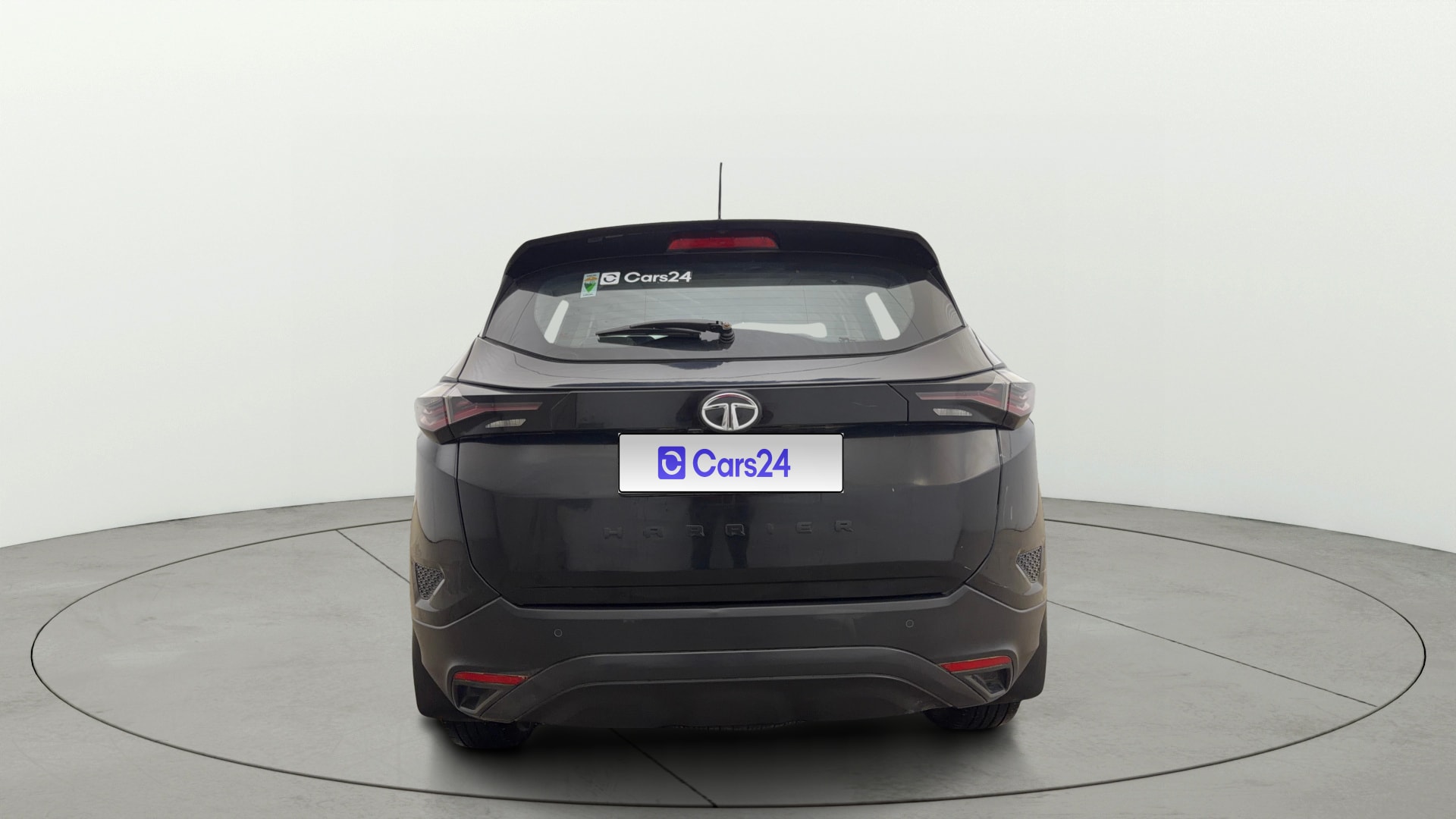 View 2022 Tata Harrier XE Image 42 Used 2022 Tata Harrier XE Image 42