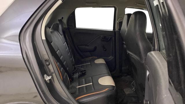 View Maruti Suzuki Alto K10 Image 29 Used Maruti Suzuki Alto K10 Image 29