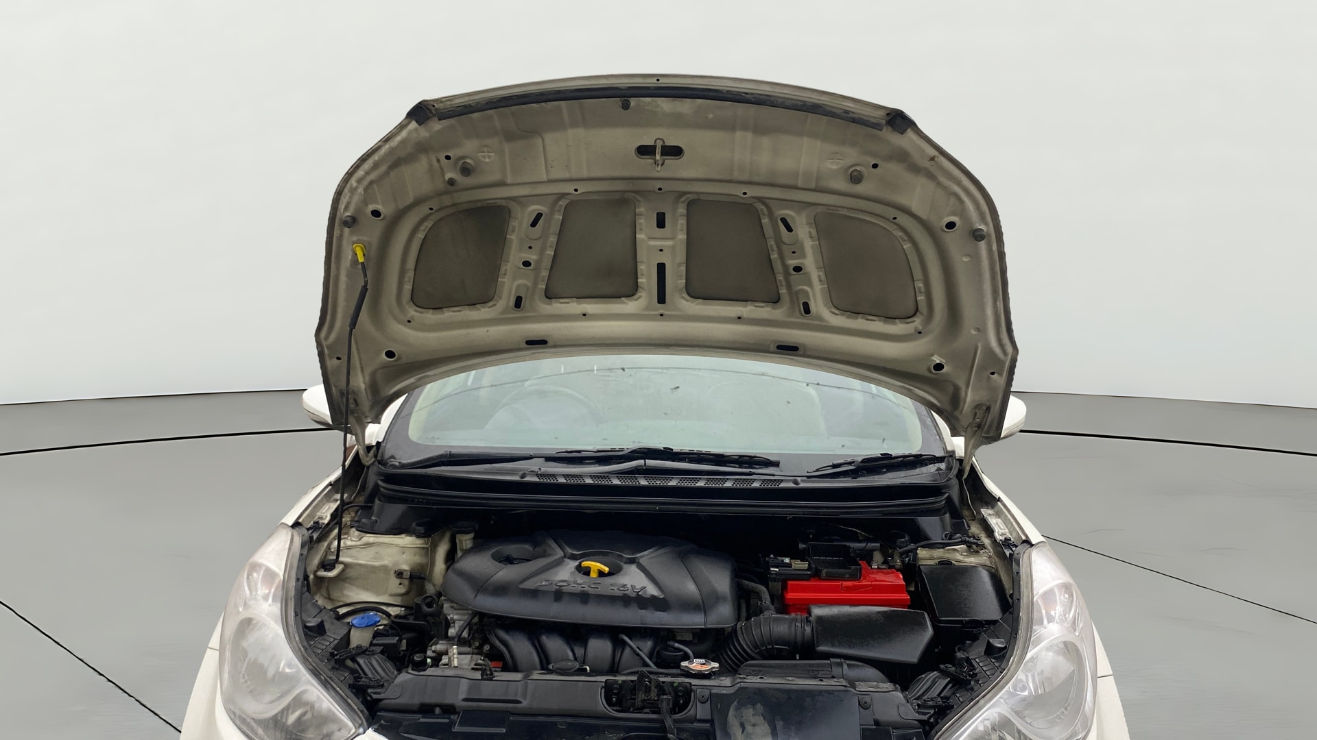 View 2013 Hyundai Elantra 1.6 CRDi S Image 33 Used 2013 Hyundai Elantra 1.6 CRDi S Image 33