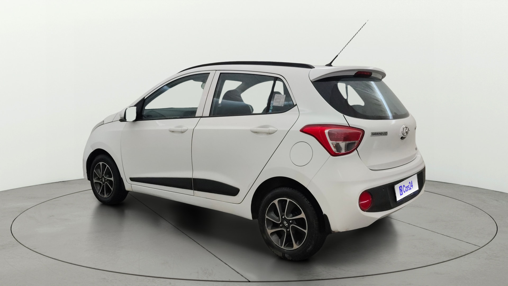 Used 2019 Hyundai Grand i10 Used 2019 Hyundai Grand i10