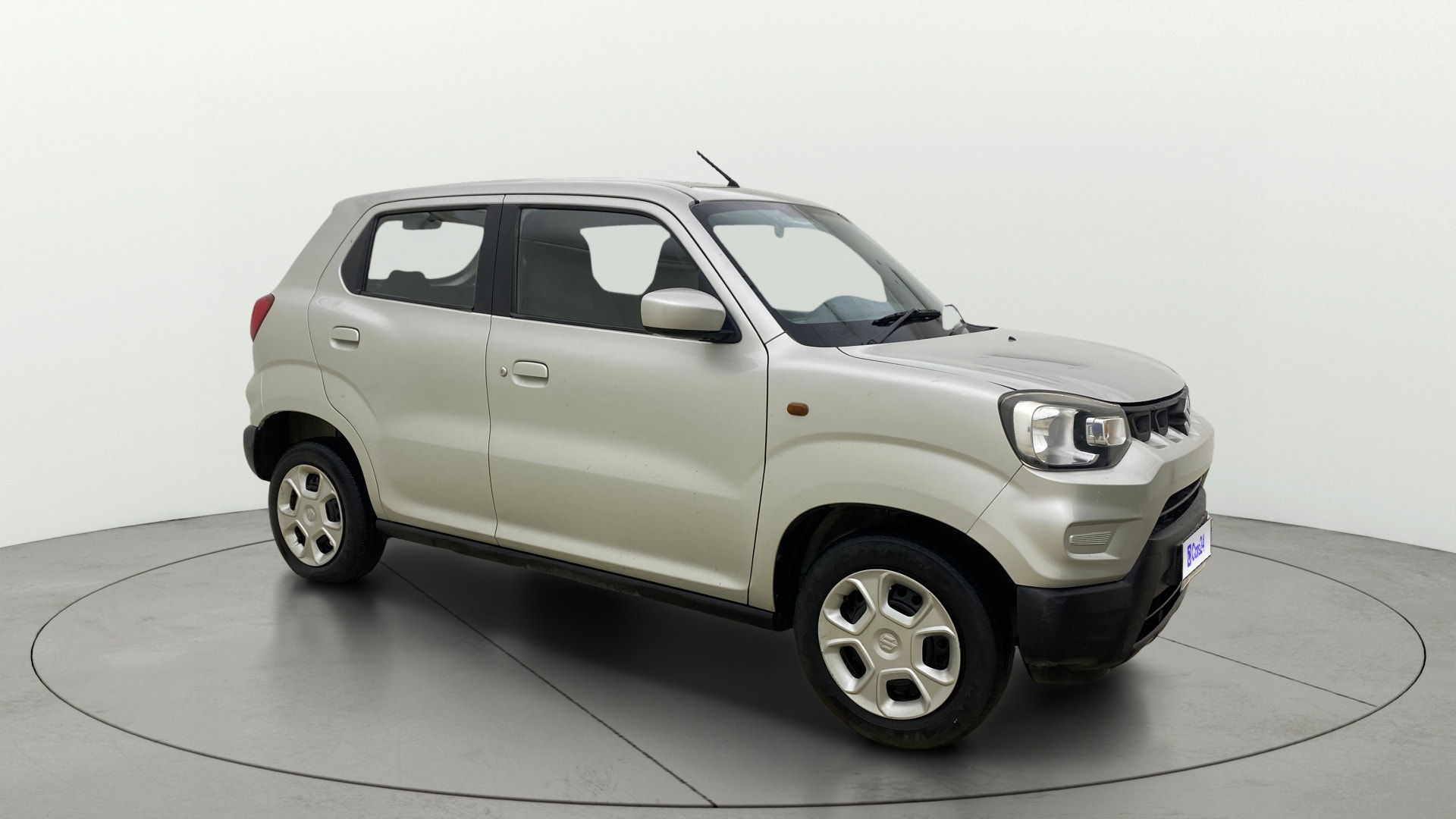View 2019 Maruti Suzuki 1000 Base Variant Image 35 Used 2019 Maruti Suzuki 1000 Base Variant Image 35