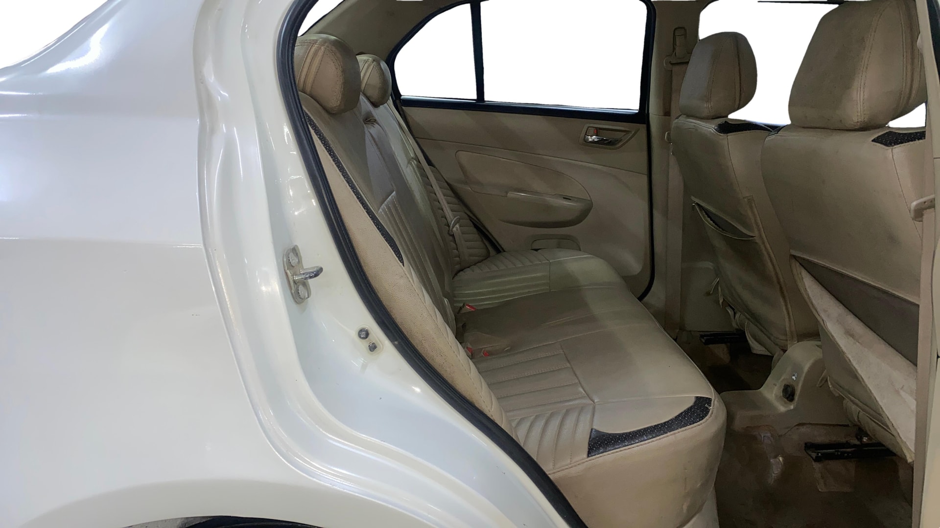 View 2017 Maruti Suzuki 1000 Base Variant Image 33 Used 2017 Maruti Suzuki 1000 Base Variant Image 33