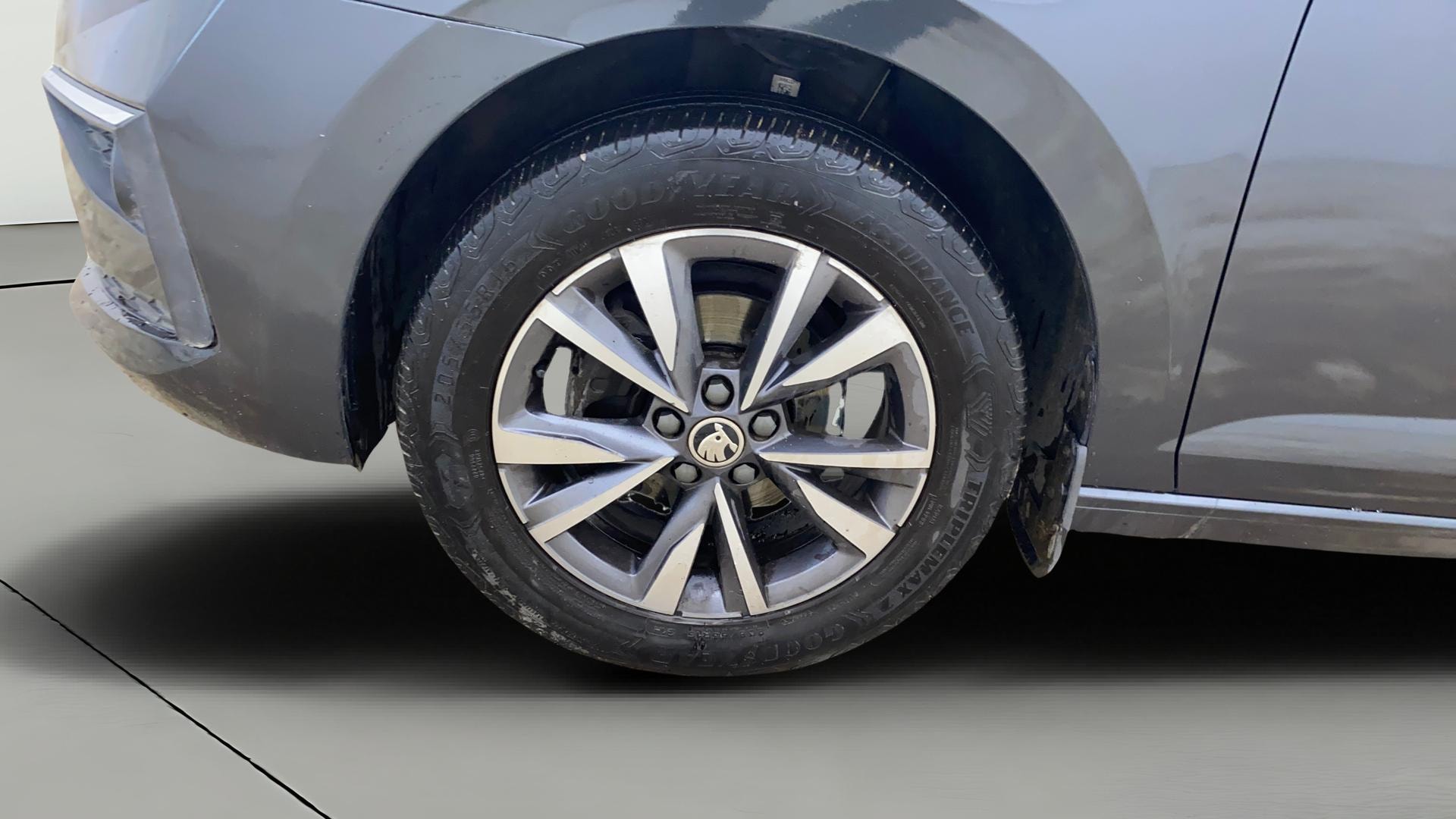 View 2023 Skoda Slavia Style 1.0 TSI AT Image 35 Used 2023 Skoda Slavia Style 1.0 TSI AT Image 35
