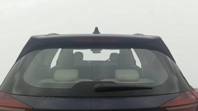 View Mahindra XUV700 Image 4 Used Mahindra XUV700 Image 4