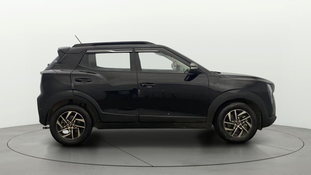 View Mahindra XUV 3XO Image 28 Used Mahindra XUV 3XO Image 28