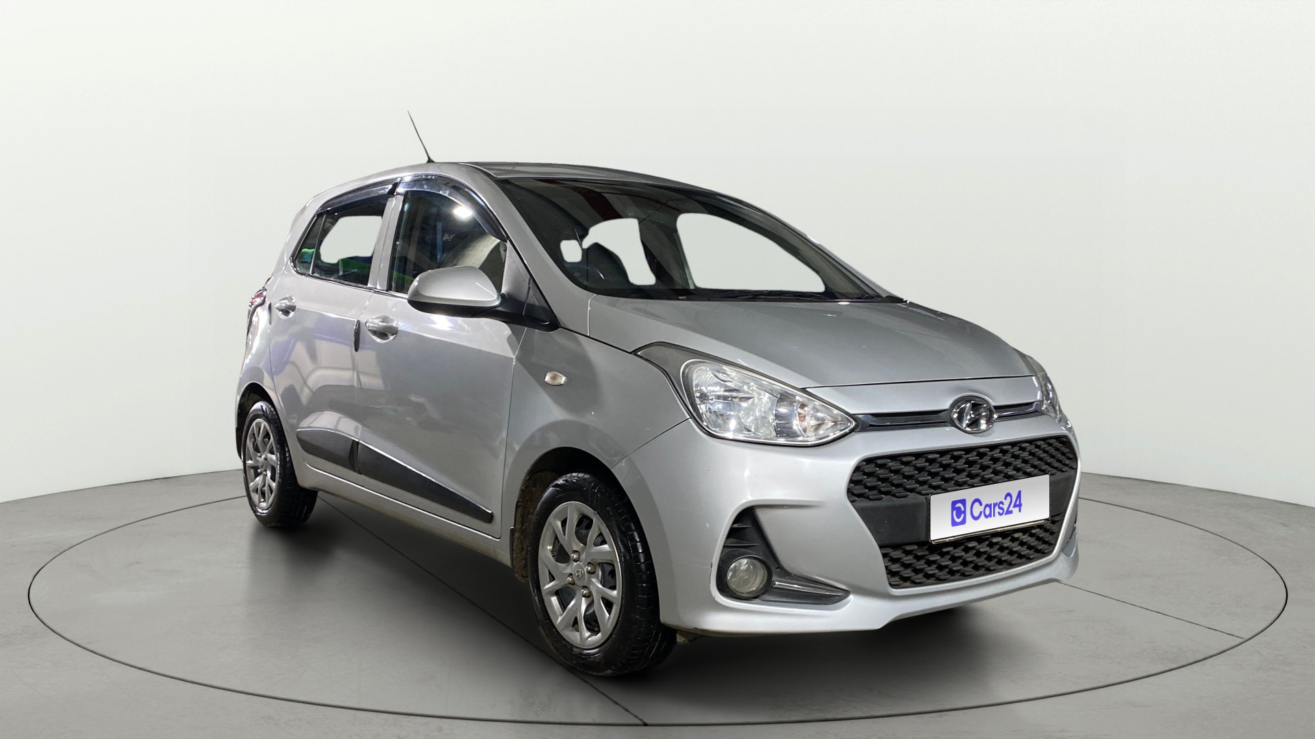 Used 2018 Hyundai Grand i10 Used 2018 Hyundai Grand i10