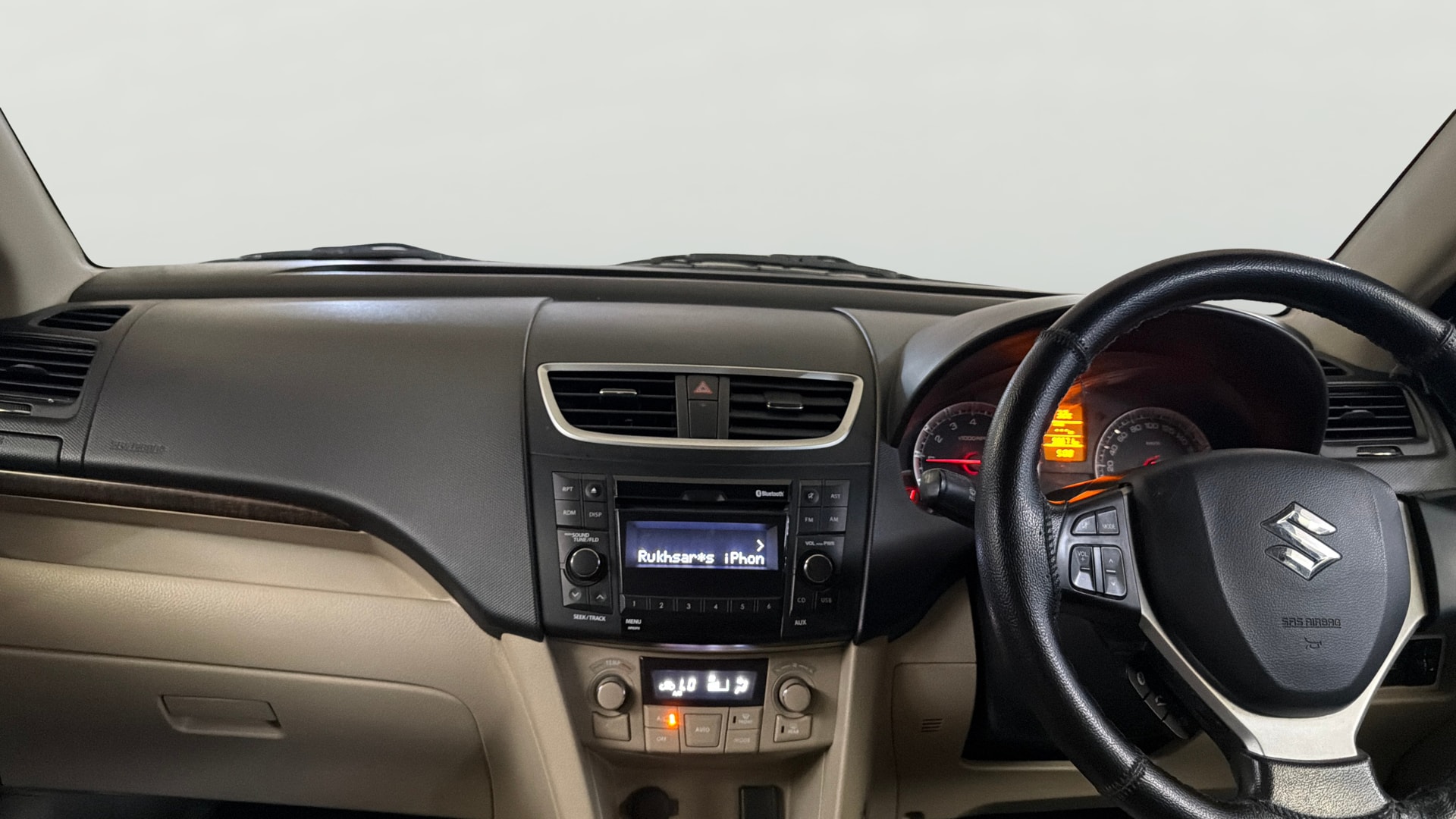 View 2015 Maruti Suzuki 1000 Base Variant Image 17 Used 2015 Maruti Suzuki 1000 Base Variant Image 17