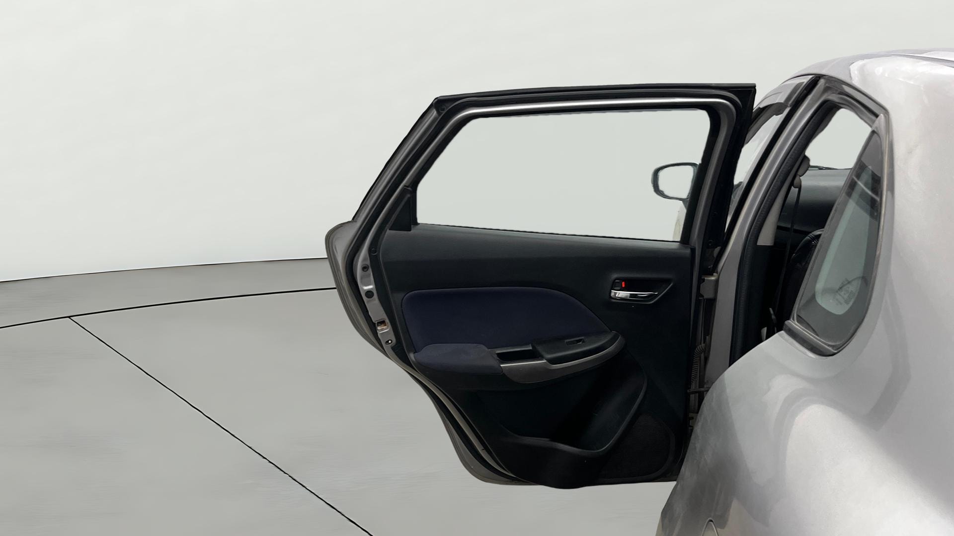 View 2020 Maruti Suzuki 1000 Base Variant Image 14 Used 2020 Maruti Suzuki 1000 Base Variant Image 14