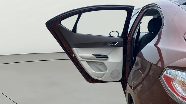 View Tata Tigor Image 22 Used Tata Tigor Image 22