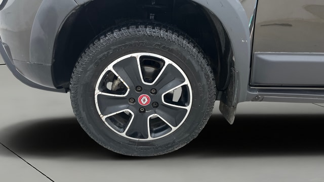 View Renault Duster Image 28 Used Renault Duster Image 28