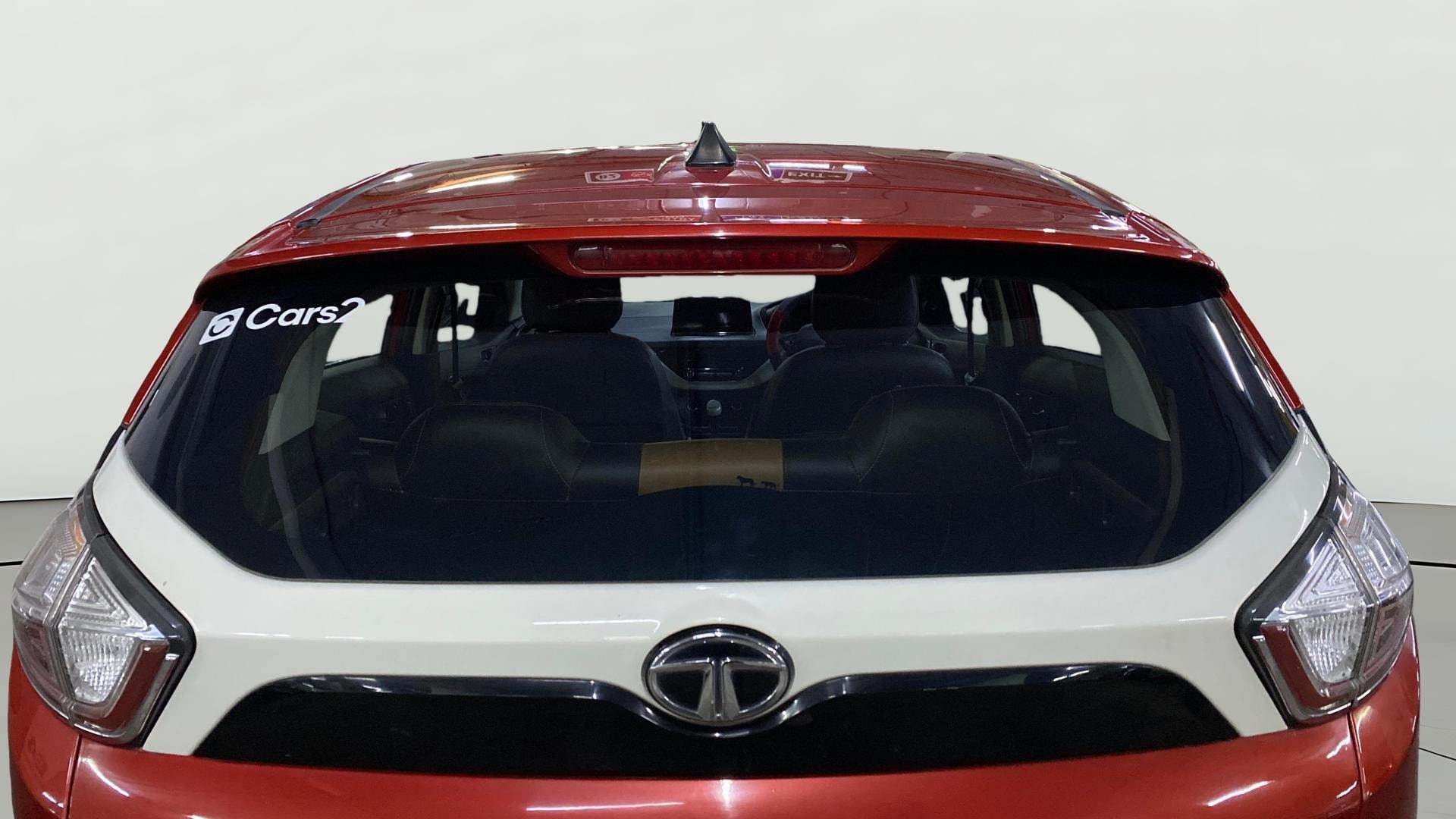 View 2018 Tata Nexon Revotorq XM Image 3 Used 2018 Tata Nexon Revotorq XM Image 3
