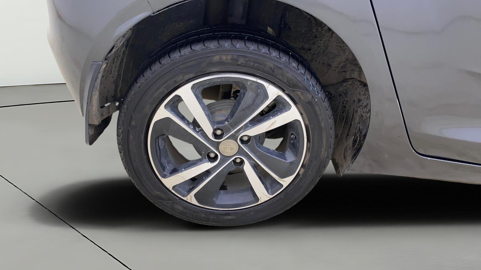 View 2020 Tata Altroz XZ Petrol Image 34 Used 2020 Tata Altroz XZ Petrol Image 34