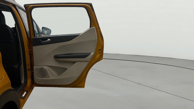 View Renault Triber Image 7 Used Renault Triber Image 7