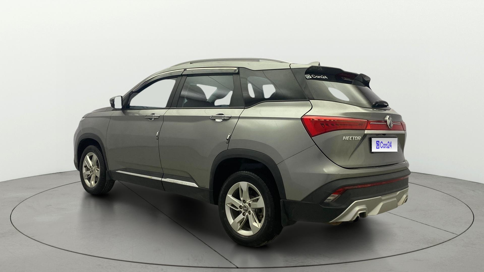 View 2019 MG Hector Super Petrol BS IV Image 2 Used 2019 MG Hector Super Petrol BS IV Image 2