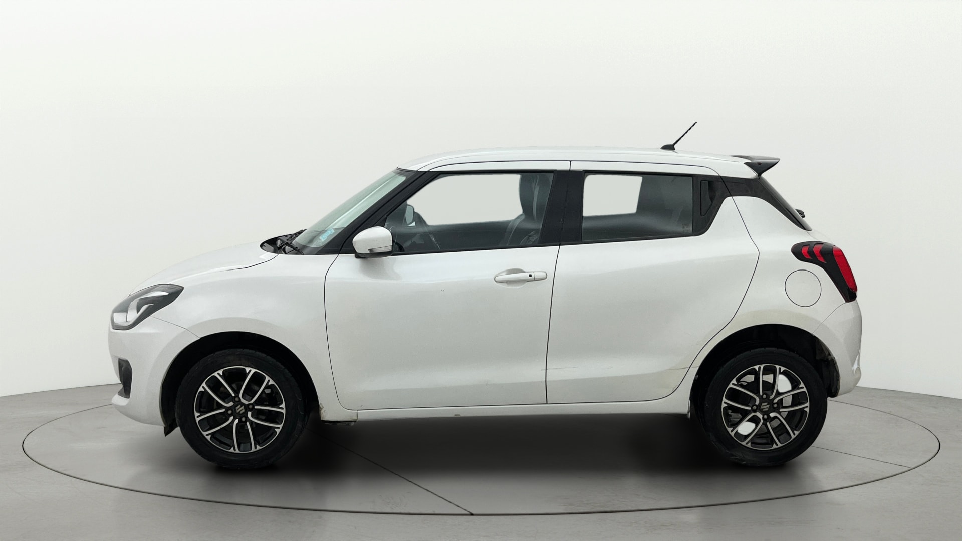 View 2018 Maruti Suzuki 1000 Base Variant Image 26 Used 2018 Maruti Suzuki 1000 Base Variant Image 26