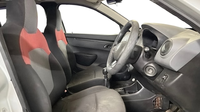 View Renault Kwid Image 26 Used Renault Kwid Image 26