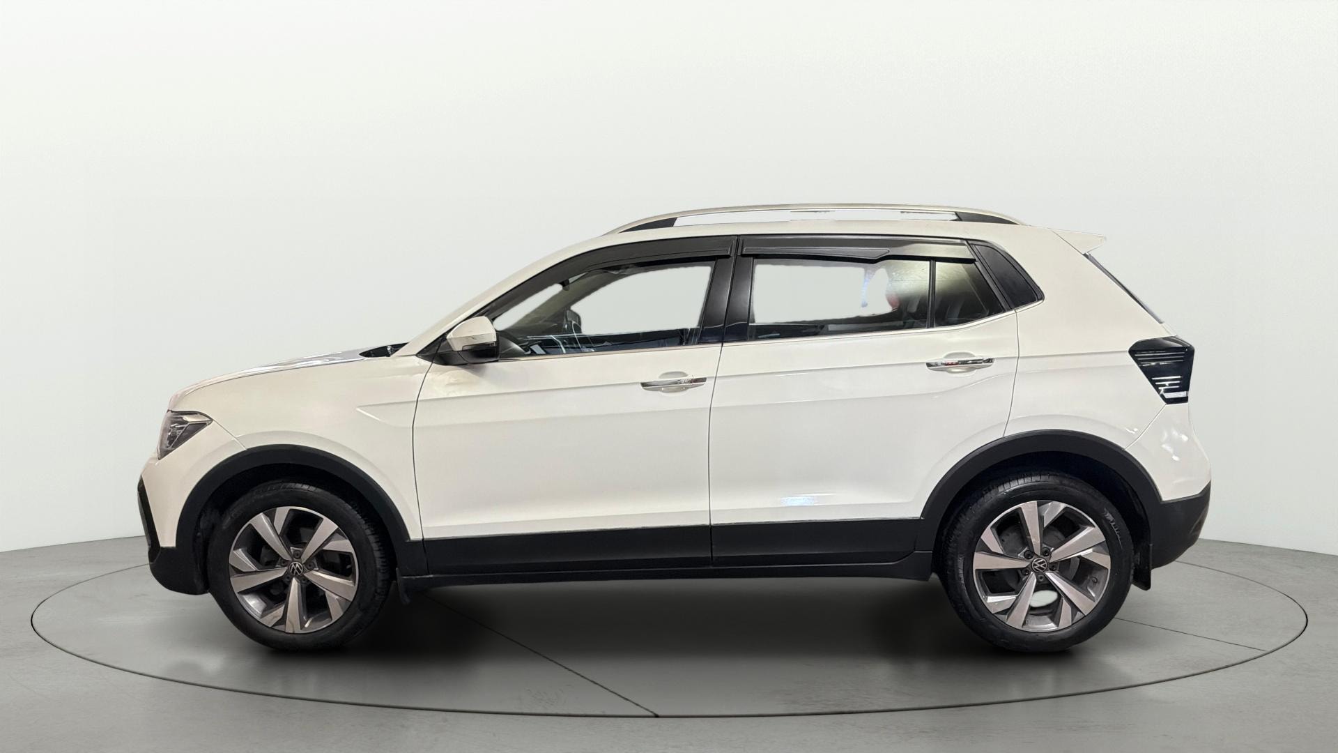 Used 2023 Volkswagen Taigun Used 2023 Volkswagen Taigun