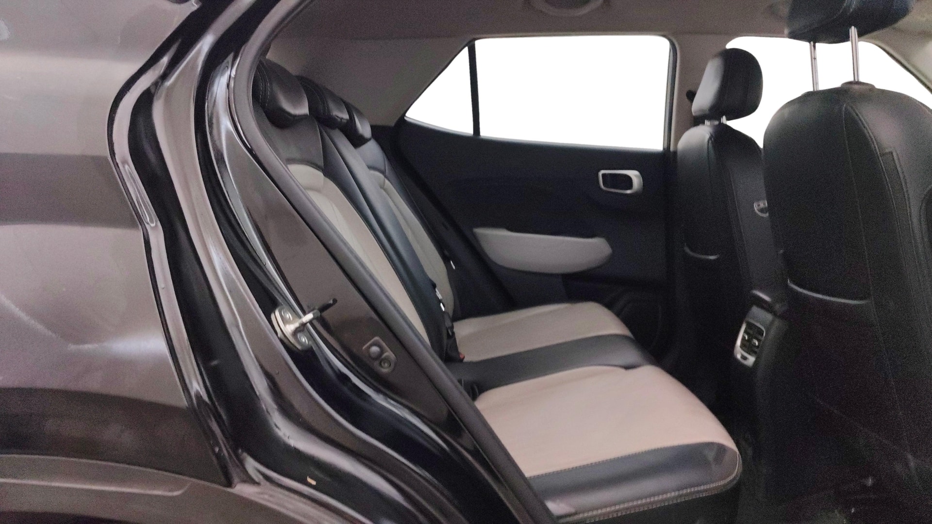 Used 2023 Hyundai Venue Used 2023 Hyundai Venue