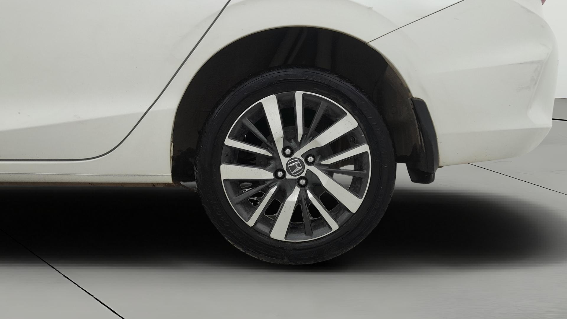 View 2022 Honda City ZX CVT Image 8 Used 2022 Honda City ZX CVT Image 8