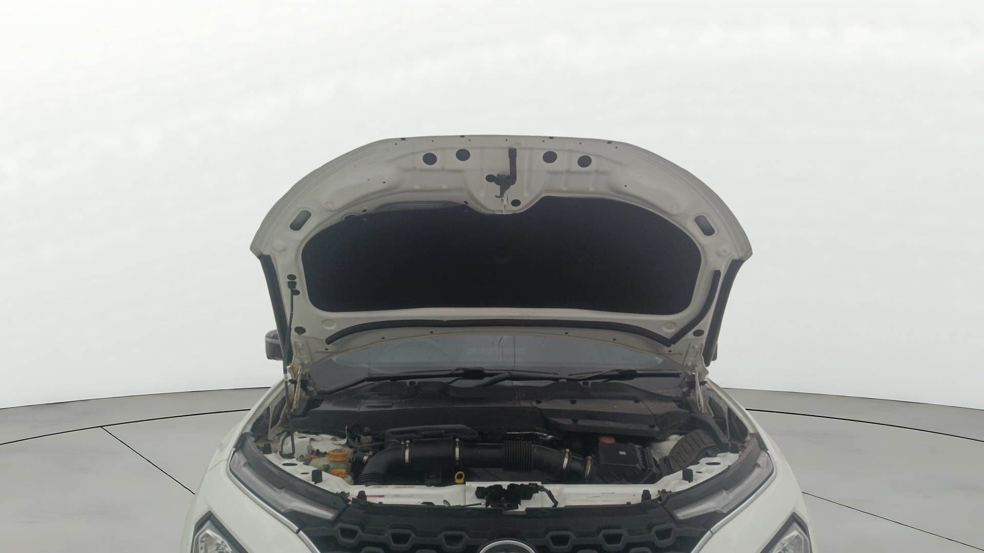 View 2023 Tata Harrier XE Image 34 Used 2023 Tata Harrier XE Image 34