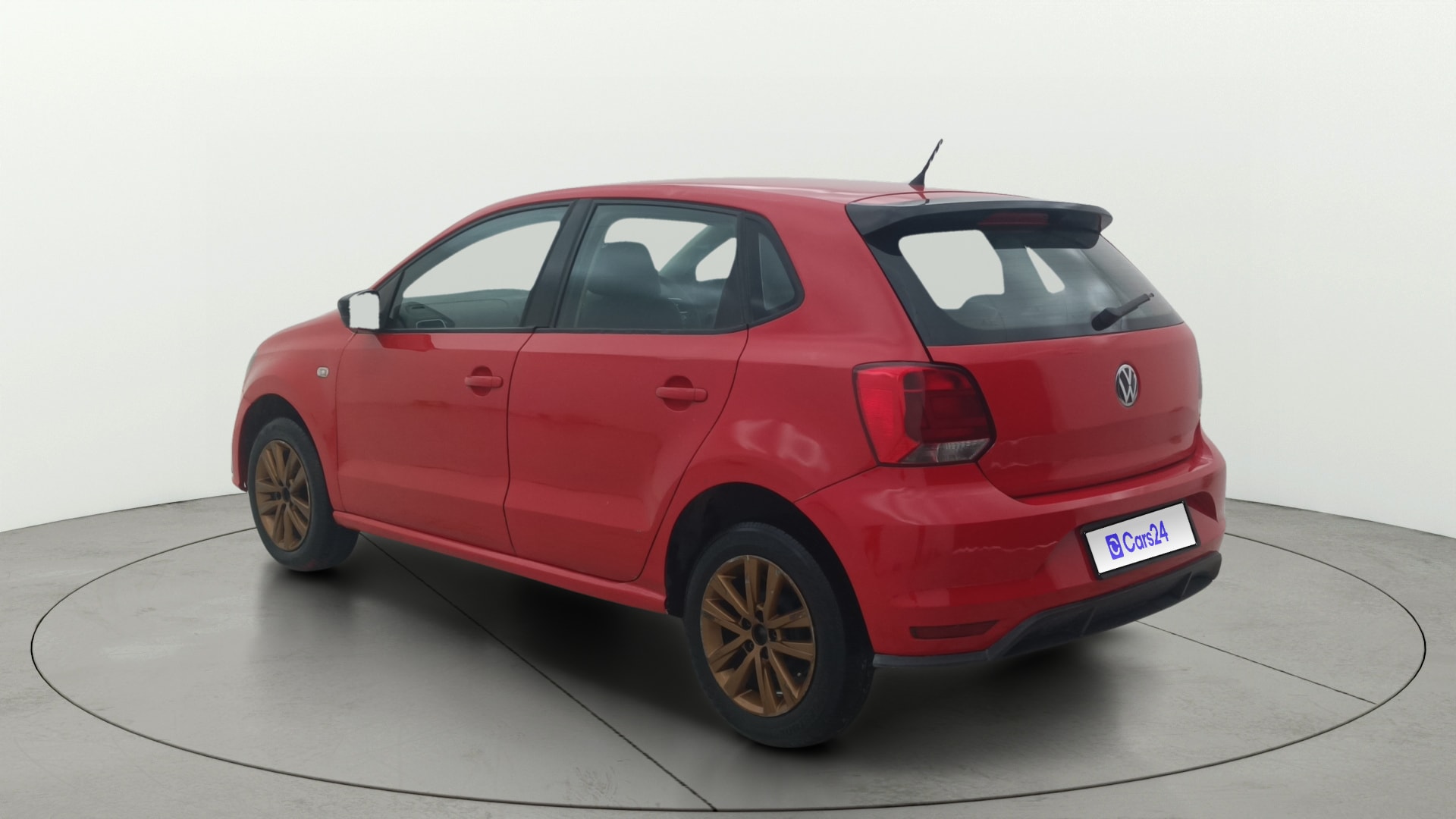 View 2015 Volkswagen Polo GT TSI Image 2 Used 2015 Volkswagen Polo GT TSI Image 2