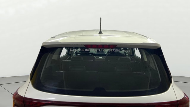 View Kia Carens Image 4 Used Kia Carens Image 4