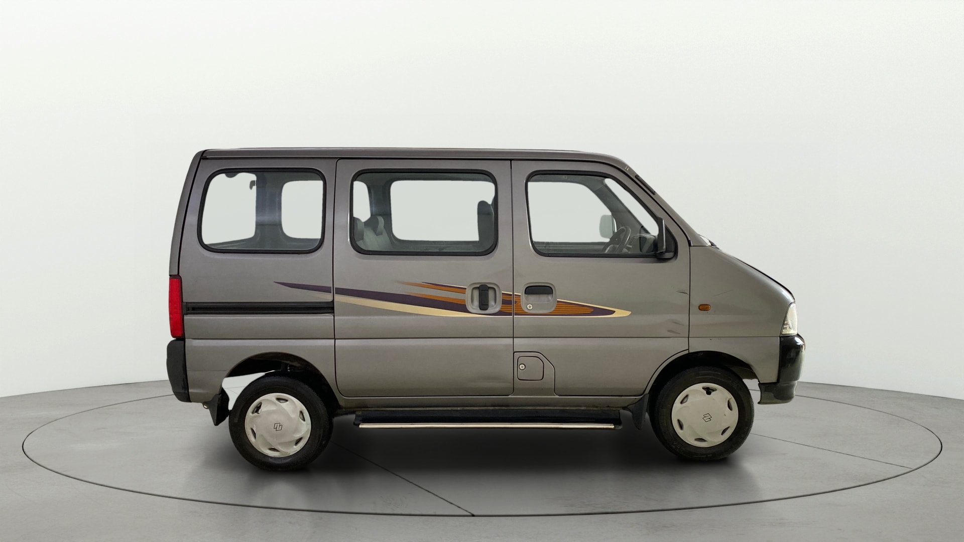View 2022 Maruti Suzuki 1000 Base Variant Image 8 Used 2022 Maruti Suzuki 1000 Base Variant Image 8