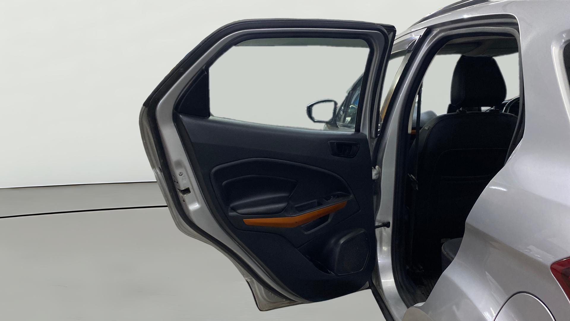 View 2019 Ford EcoSport 1.5 TDCi Diesel Ambiente BS IV Image 22 Used 2019 Ford EcoSport 1.5 TDCi Diesel Ambiente BS IV Image 22
