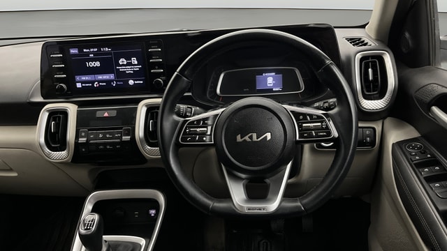 View Kia Sonet Image 13 Used Kia Sonet Image 13