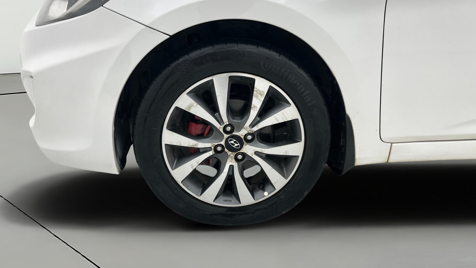 View 2014 Hyundai Fluidic Verna 1.6 CRDI SX Image 28 Used 2014 Hyundai Fluidic Verna 1.6 CRDI SX Image 28