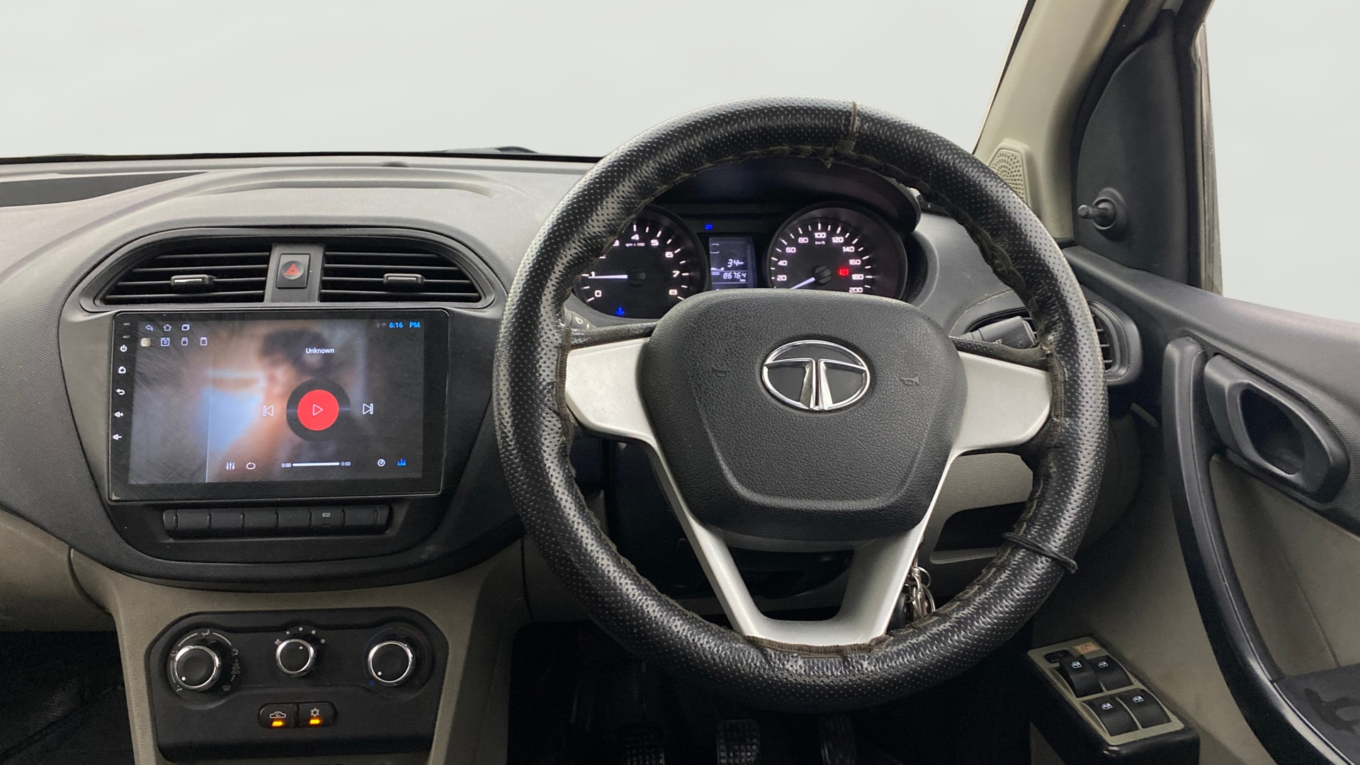 Used 2017 Tata Tiago Used 2017 Tata Tiago