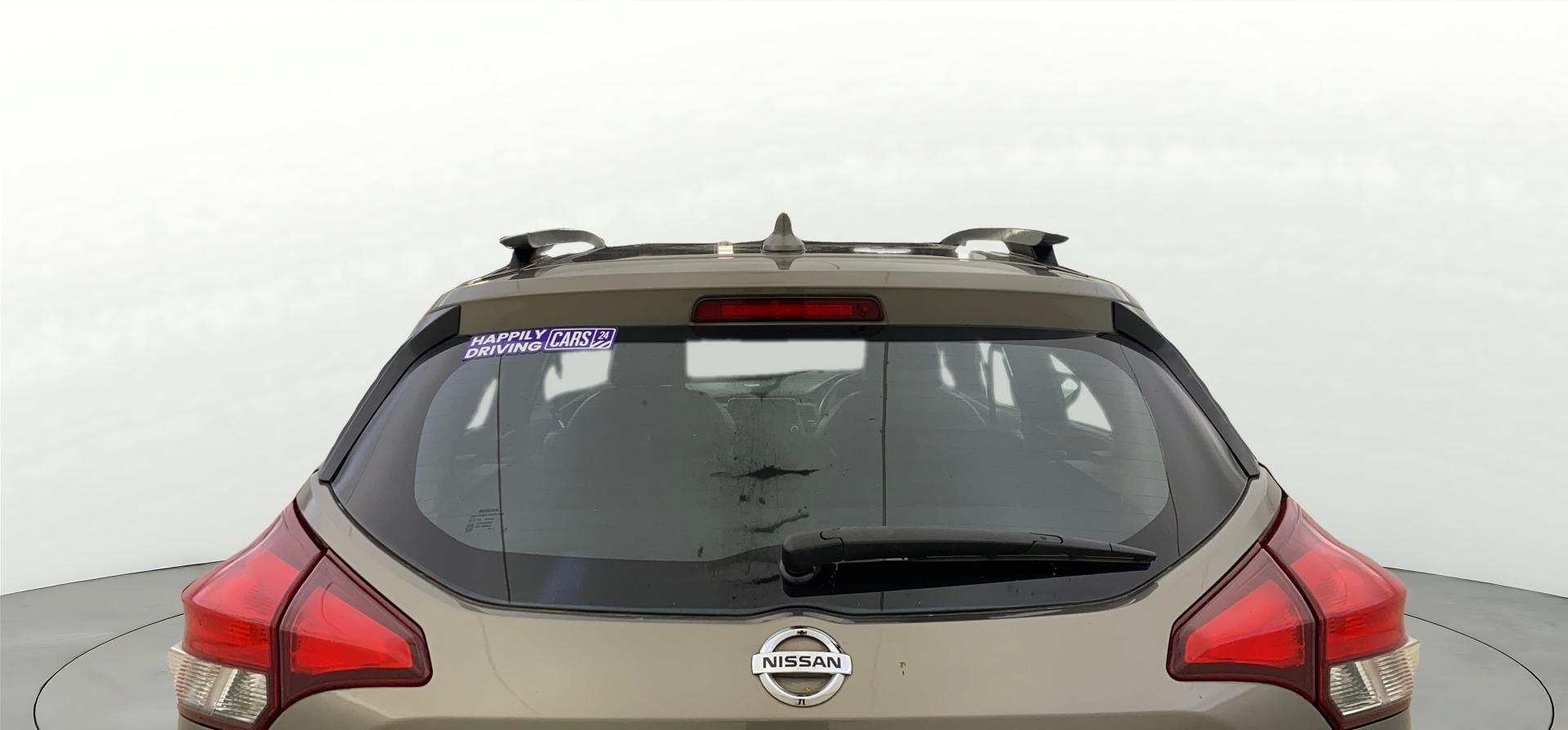 View 2021 Nissan Kicks 1.3 Turbo XV Premium CVT Image 4 Used 2021 Nissan Kicks 1.3 Turbo XV Premium CVT Image 4