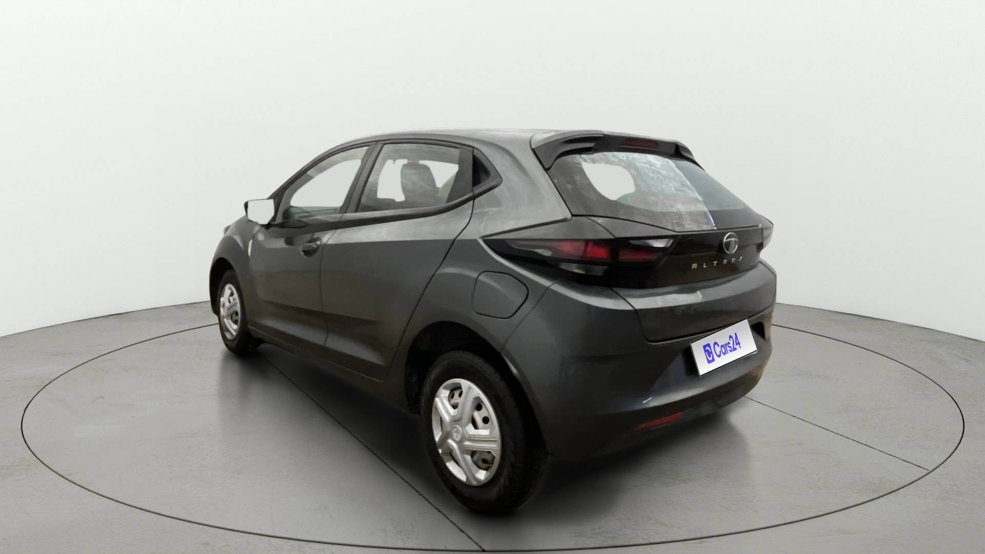 View 2022 Tata Altroz XE Petrol Image 2 Used 2022 Tata Altroz XE Petrol Image 2