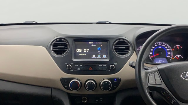 View Hyundai Grand i10 Image 17 Used Hyundai Grand i10 Image 17