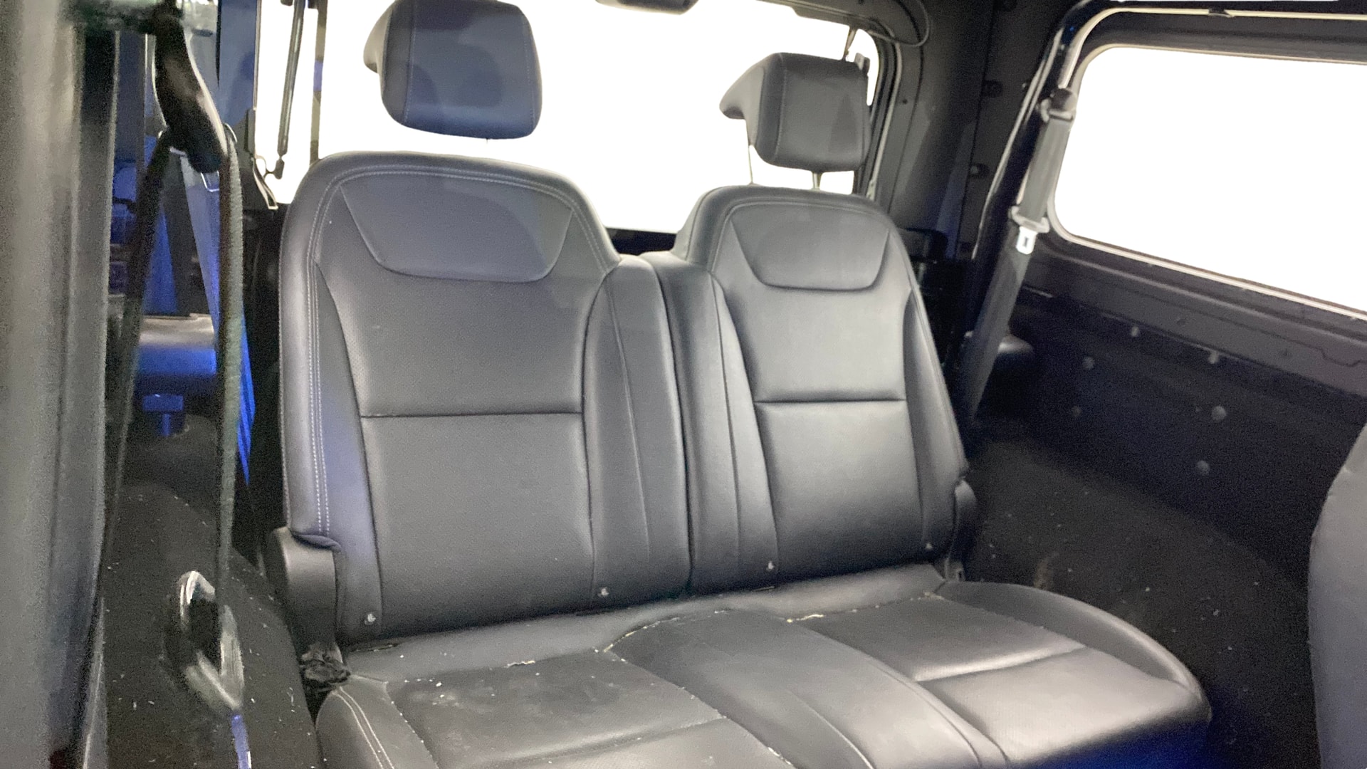 View 2024 Mahindra Thar AX Standard Manual Soft Top 6 Seater Image 29 Used 2024 Mahindra Thar AX Standard Manual Soft Top 6 Seater Image 29