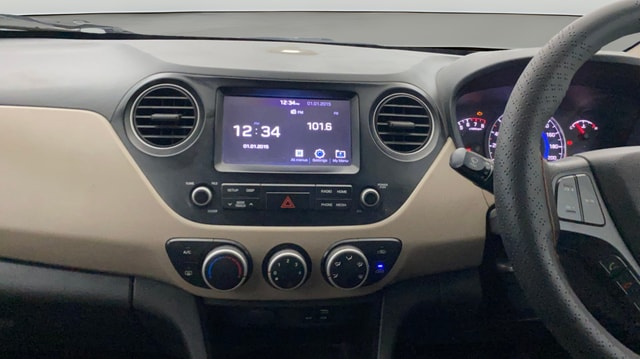 View Hyundai Grand i10 Image 17 Used Hyundai Grand i10 Image 17