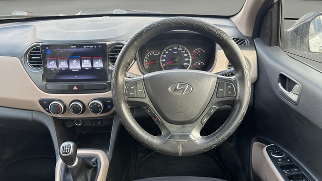 View Hyundai Grand i10 Image 20 Used Hyundai Grand i10 Image 20