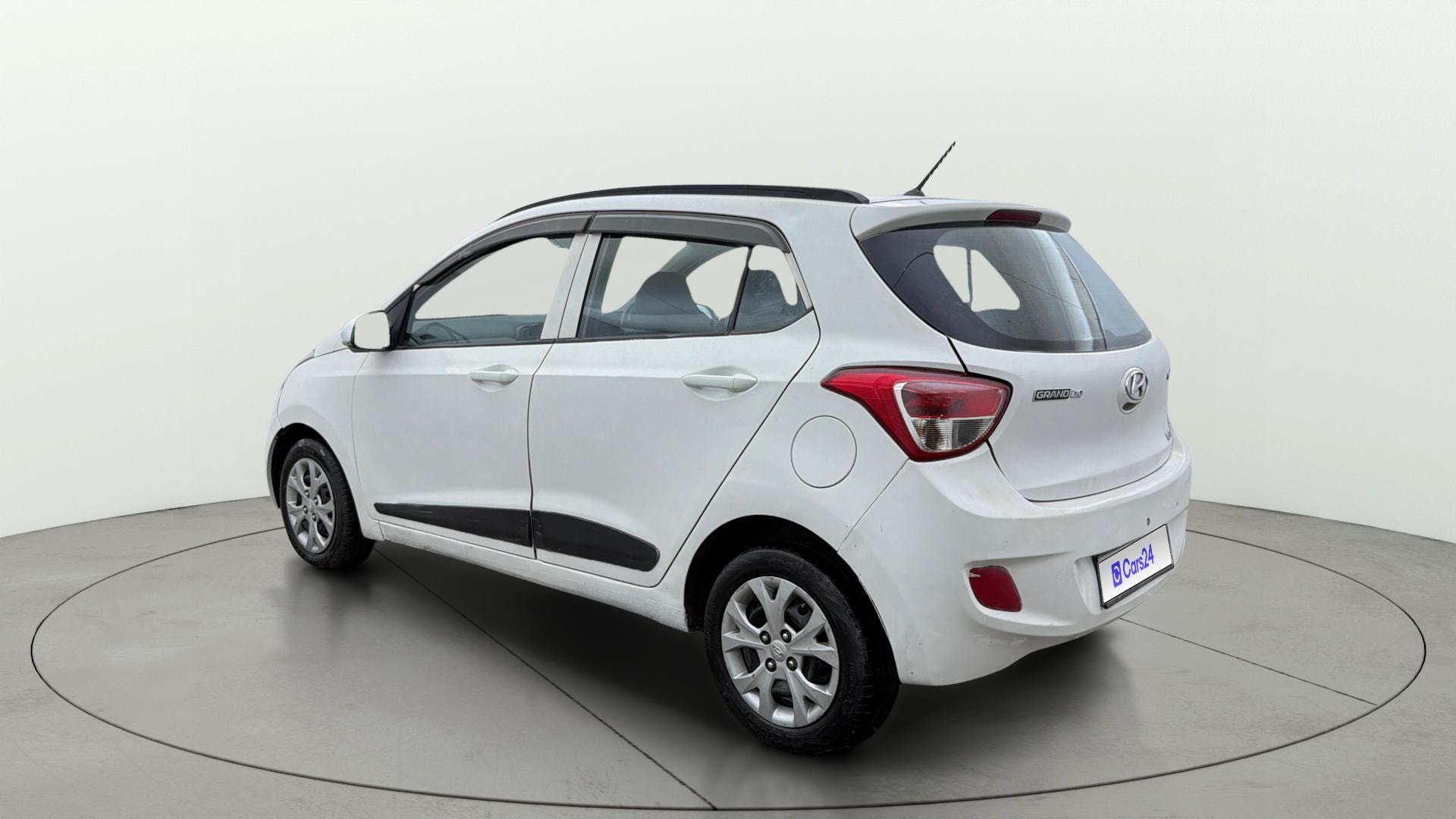 Used 2015 Hyundai Grand i10 Used 2015 Hyundai Grand i10