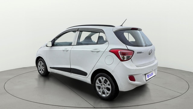 View Hyundai Grand i10 Image 2 Used Hyundai Grand i10 Image 2