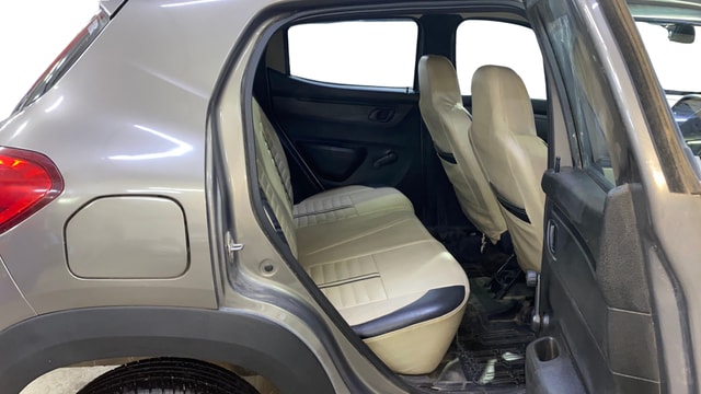 View Renault Kwid Image 33 Used Renault Kwid Image 33