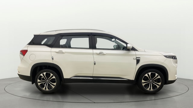 View MG Hector Plus Image 29 Used MG Hector Plus Image 29