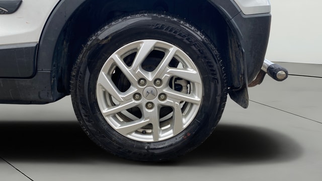 View Mahindra XUV300 Image 12 Used Mahindra XUV300 Image 12