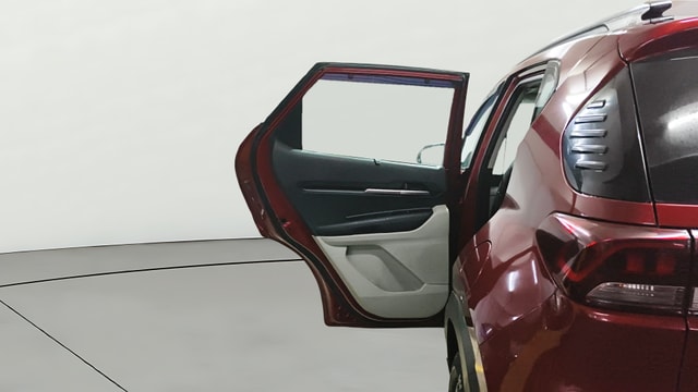 View Kia Sonet Image 15 Used Kia Sonet Image 15