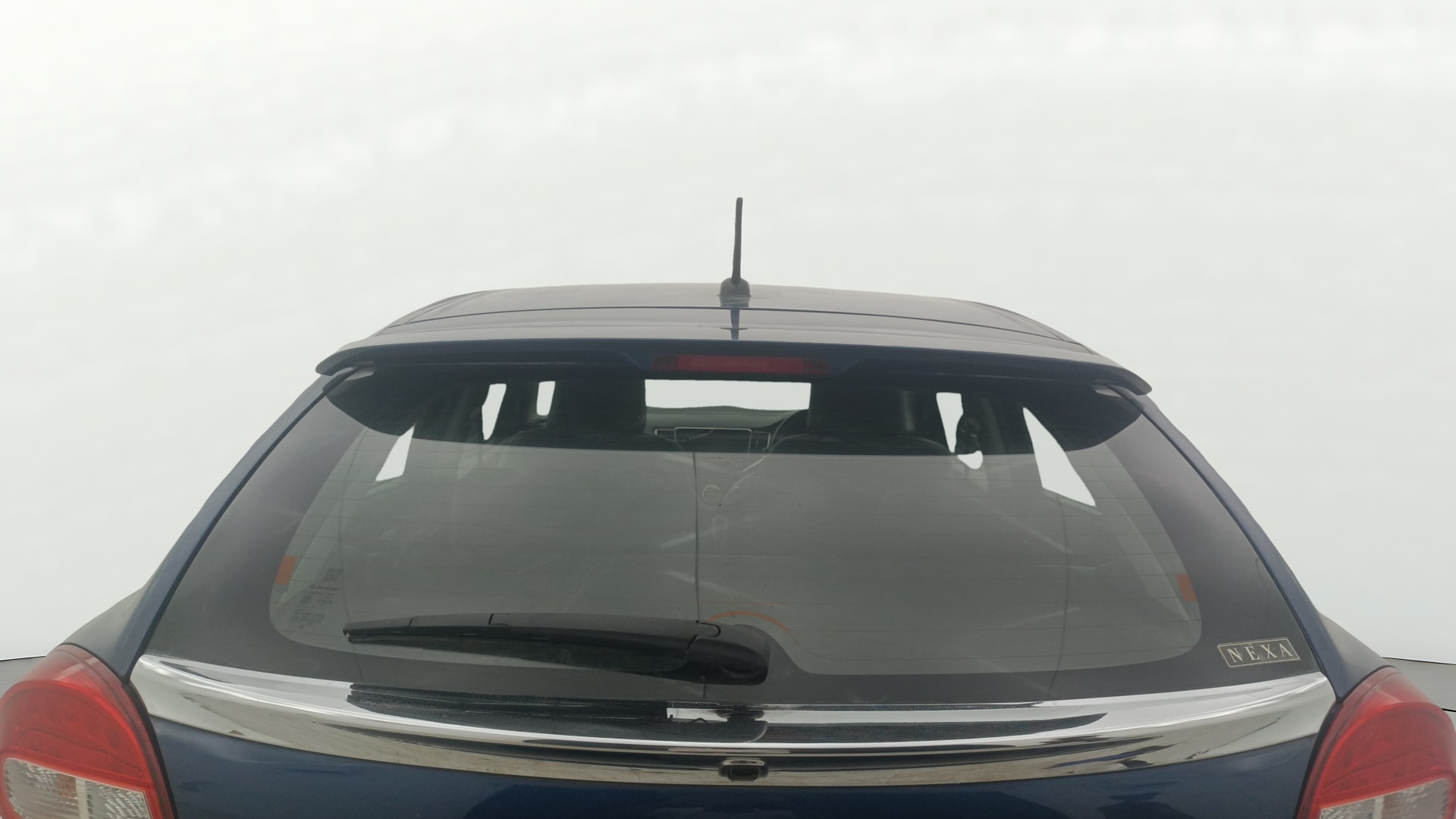 View 2018 Maruti Suzuki 1000 Base Variant Image 3 Used 2018 Maruti Suzuki 1000 Base Variant Image 3